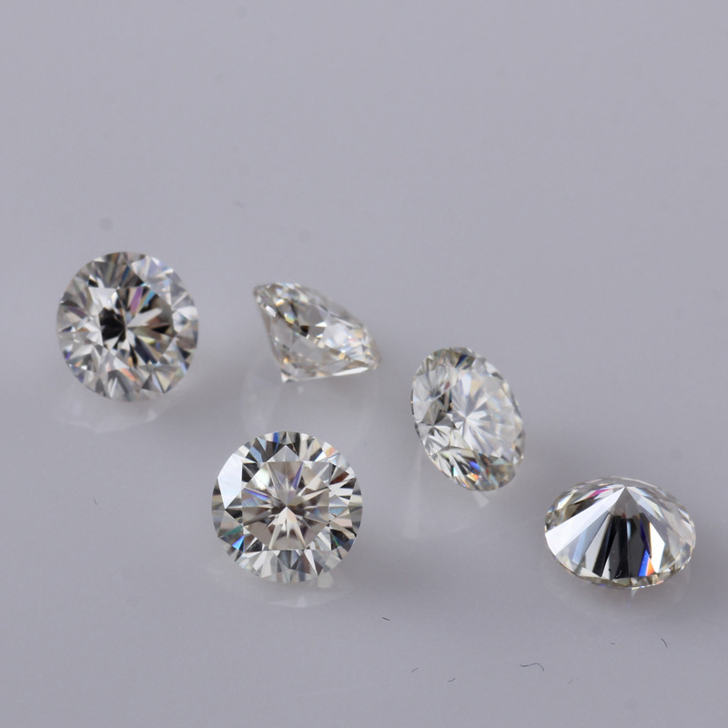 Loose artificial diamond G-H WHITE COLOR 5MM TO 11MM ROUND CUT VVS1 ...